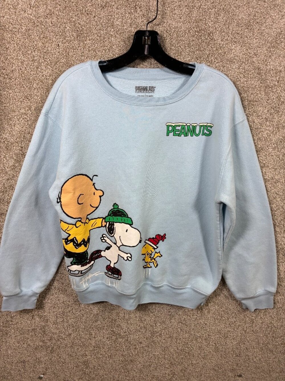 Peanuts Snoopy Ice Skating Sweatshirt Size L Blue Charlie Brown Winter Graphic